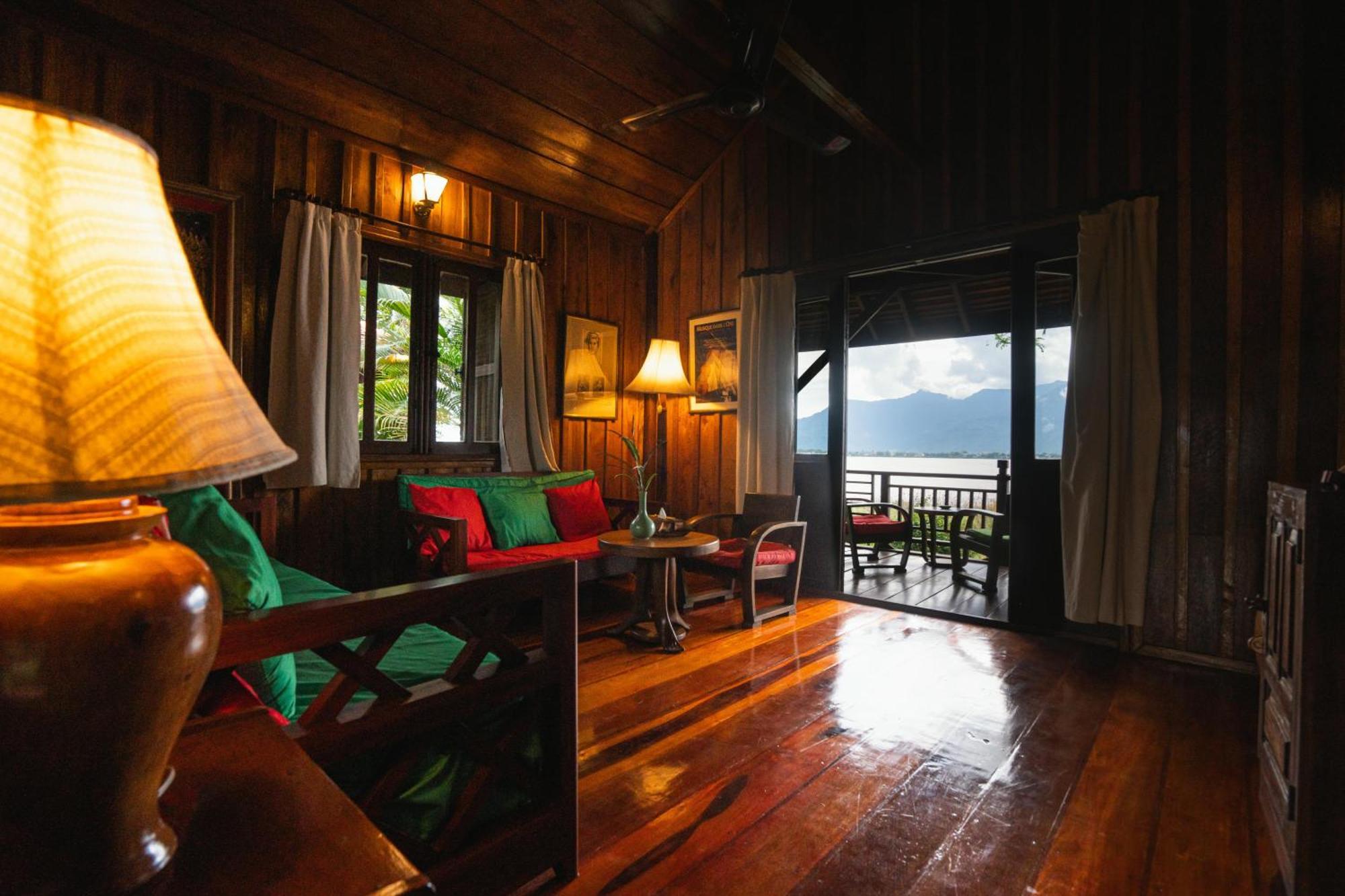 La Folie Lodge Champasak Exterior foto
